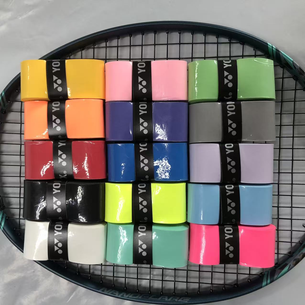 ยางหุ้มด้ามไม้แบดมินตันและเทนน - Badminton Racket บทวิจารณ์และราคา