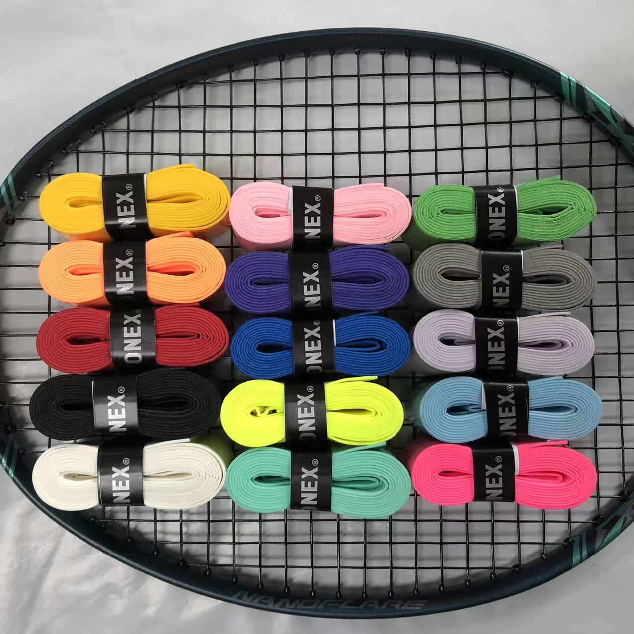 ยางหุ้มด้ามไม้แบดมินตันและเทนน - Badminton Racket บทวิจารณ์และราคา